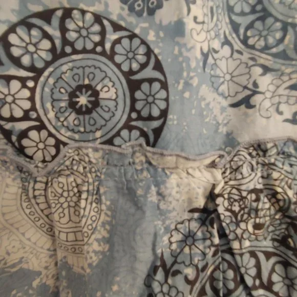 Multi Pattern Skirt - Picture 4 of 8